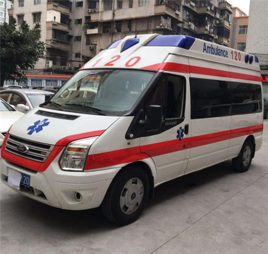 工业园区信赖我们的救护车出租,让转院不再艰难